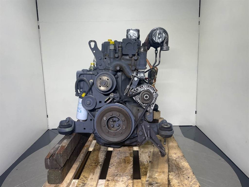 Ahlmann AZ150-Deutz BF4M2012C-Engine/Motor - Motor para Maquinaria de construcción: foto 2 Ahlmann AZ150-Deutz BF4M2012C-Engine/Motor - Motor para Maquinaria de construcción: foto 2