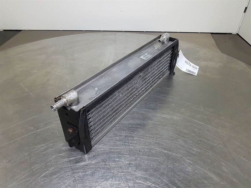 Case 621D-Denso MNY70266601B2C-Airco condenser/koeler - Bastidor/ Chasis para Maquinaria de construcción: foto 2 Case 621D-Denso MNY70266601B2C-Airco condenser/koeler - Bastidor/ Chasis para Maquinaria de construcción: foto 2