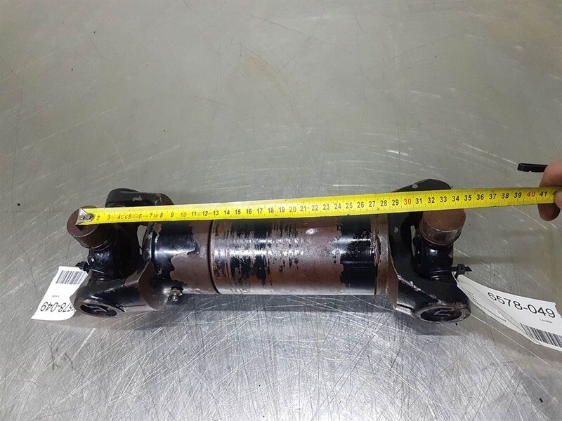 Case 621D - Propshaft/Gelenkwelle/Cardanas - Eje y piezas para Maquinaria de construcción: foto 4 Case 621D - Propshaft/Gelenkwelle/Cardanas - Eje y piezas para Maquinaria de construcción: foto 4