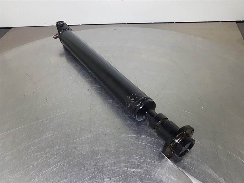 Case 621D - Propshaft/Gelenkwelle/Cardanas - Eje y piezas para Maquinaria de construcción: foto 2 Case 621D - Propshaft/Gelenkwelle/Cardanas - Eje y piezas para Maquinaria de construcción: foto 2