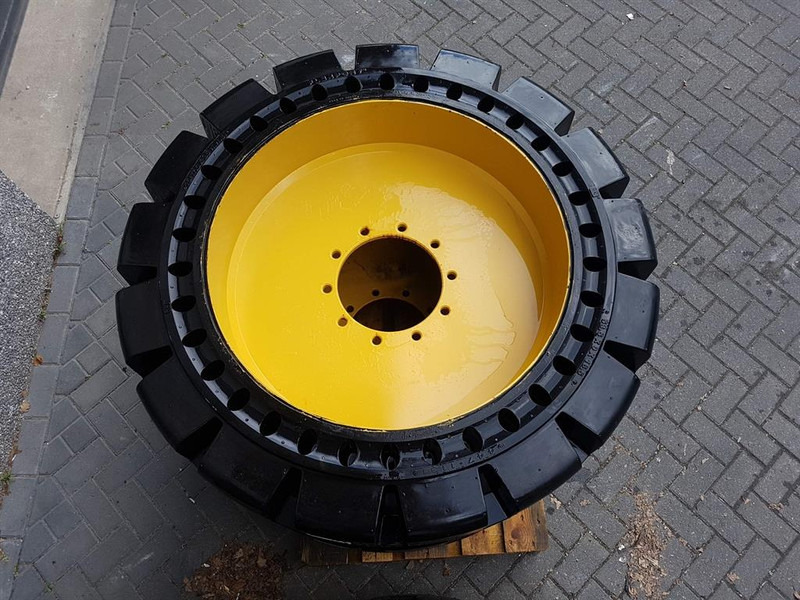 Cat 910/914 - 447-1131 - Tyre/Reifen/Band - Neumáticos y llantas para Maquinaria de construcción: foto 4 Cat 910/914 - 447-1131 - Tyre/Reifen/Band - Neumáticos y llantas para Maquinaria de construcción: foto 4