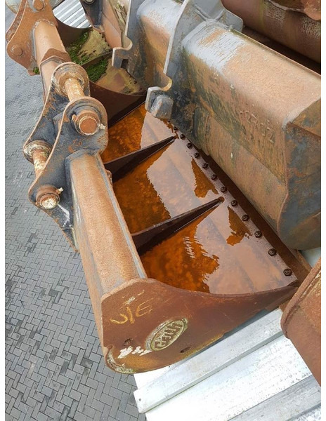 GEITH MCR 186-2,10 mtr-Bucket/Tieflöffel/Dichte bak - Cazo: foto 2 GEITH MCR 186-2,10 mtr-Bucket/Tieflöffel/Dichte bak - Cazo: foto 2