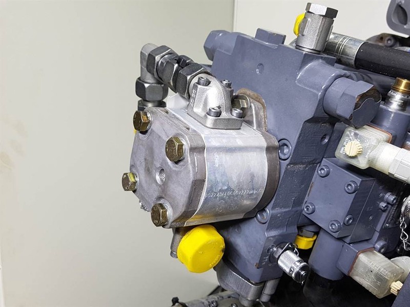 HALDEX WP09A1-1803280 - Vögele - 2136776 - Gearpump - Hidráulica: foto 1 HALDEX WP09A1-1803280 - Vögele - 2136776 - Gearpump - Hidráulica: foto 1