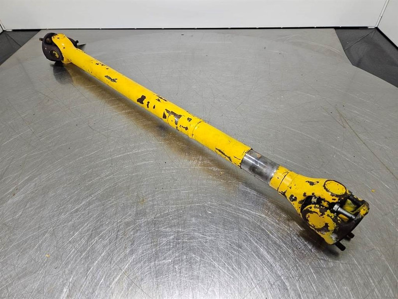 Kramer 512SL - Propshaft/Gelenkwelle/Cardanas - Eje y piezas para Maquinaria de construcción: foto 4 Kramer 512SL - Propshaft/Gelenkwelle/Cardanas - Eje y piezas para Maquinaria de construcción: foto 4