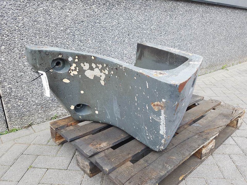 Liebherr L514 - 8925057 - Counterweight/Heckgewicht - Bastidor/ Chasis: foto 2 Liebherr L514 - 8925057 - Counterweight/Heckgewicht - Bastidor/ Chasis: foto 2
