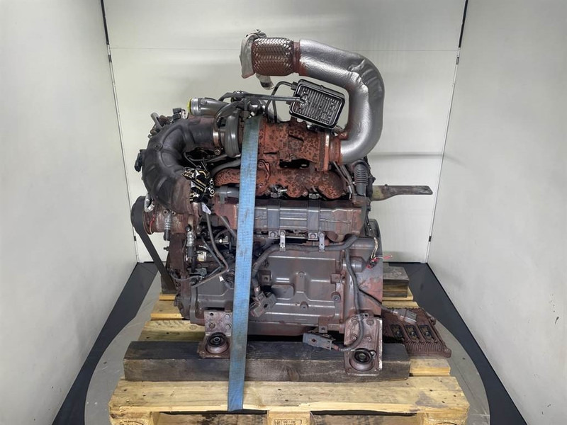 Liebherr L524-10816848-John Deere 4045HFL92-Engine/Motor - Motor para Maquinaria de construcción: foto 4 Liebherr L524-10816848-John Deere 4045HFL92-Engine/Motor - Motor para Maquinaria de construcción: foto 4