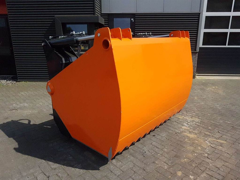 MAMMUT SC195XL - Silage cutter/Silageschneider/Kuilhapper - Equipo para silos: foto 1 MAMMUT SC195XL - Silage cutter/Silageschneider/Kuilhapper - Equipo para silos: foto 1