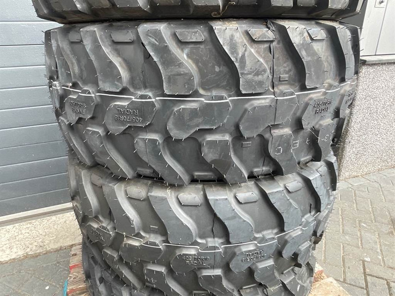 Magna 405/70R18-Tire/Reifen/Band - Neumáticos y llantas para Maquinaria de construcción: foto 3 Magna 405/70R18-Tire/Reifen/Band - Neumáticos y llantas para Maquinaria de construcción: foto 3
