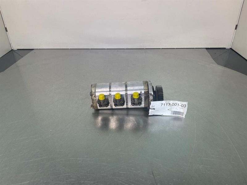 Manitou -5N2460309-Gearpump/Zahnradpumpe/Tandwielpomp - Hidráulica para Maquinaria de construcción: foto 1 Manitou -5N2460309-Gearpump/Zahnradpumpe/Tandwielpomp - Hidráulica para Maquinaria de construcción: foto 1