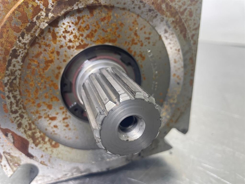 Manitou MLT635/741/940-52537987-Load sensing pump - Hidráulica para Maquinaria de construcción: foto 4 Manitou MLT635/741/940-52537987-Load sensing pump - Hidráulica para Maquinaria de construcción: foto 4