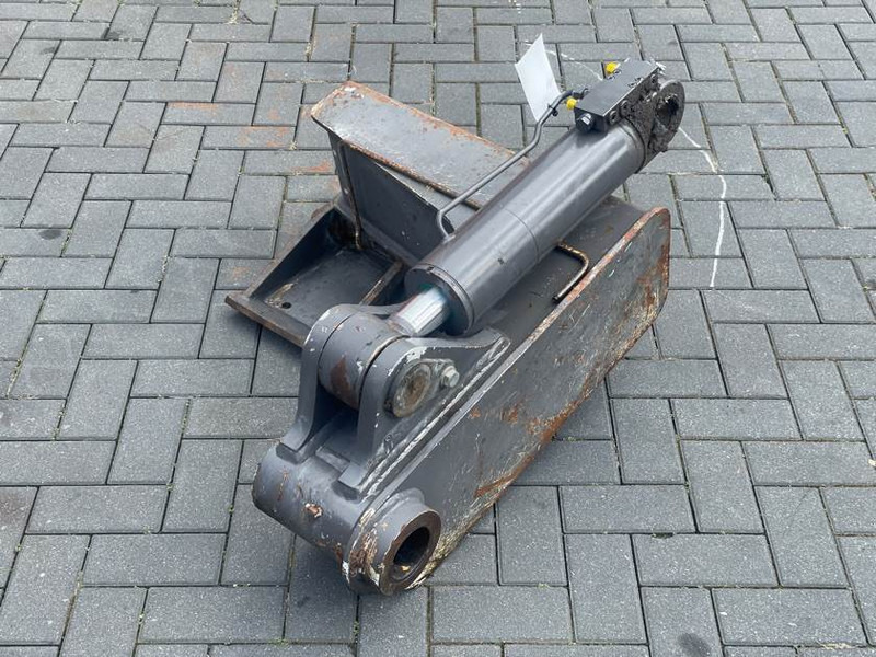 Mecalac 12MTX-5460429/2400030/5671152-Outrigger/Pratzen - Bastidor/ Chasis para Maquinaria de construcción: foto 2 Mecalac 12MTX-5460429/2400030/5671152-Outrigger/Pratzen - Bastidor/ Chasis para Maquinaria de construcción: foto 2