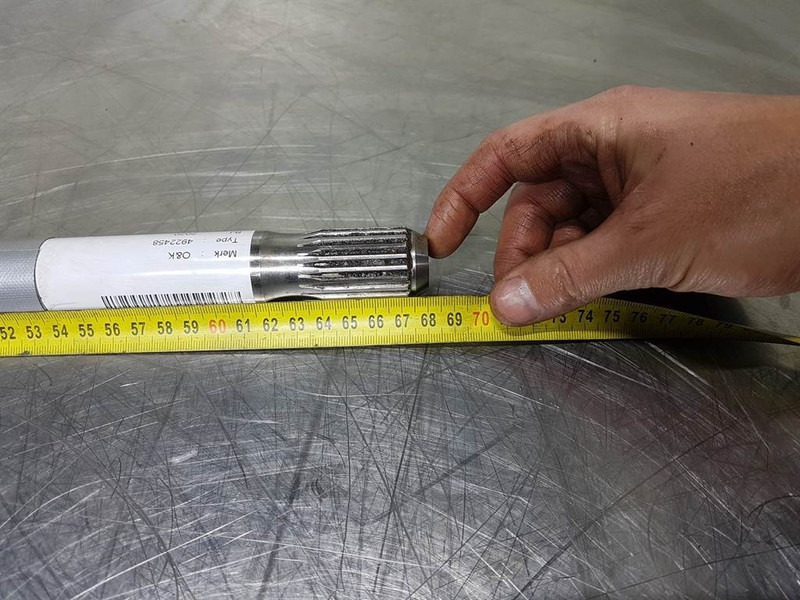 O & K L5-4922458-Joint shaft/Steckwelle/Steekas - Eje y piezas para Maquinaria de construcción: foto 5 O & K L5-4922458-Joint shaft/Steckwelle/Steekas - Eje y piezas para Maquinaria de construcción: foto 5