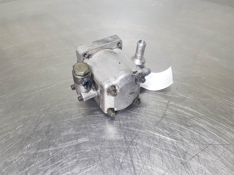 Perkins T4.236-XugpaBnuka A42X-Gearpump/Zahnradpumpe - Hidráulica para Maquinaria de construcción: foto 3 Perkins T4.236-XugpaBnuka A42X-Gearpump/Zahnradpumpe - Hidráulica para Maquinaria de construcción: foto 3