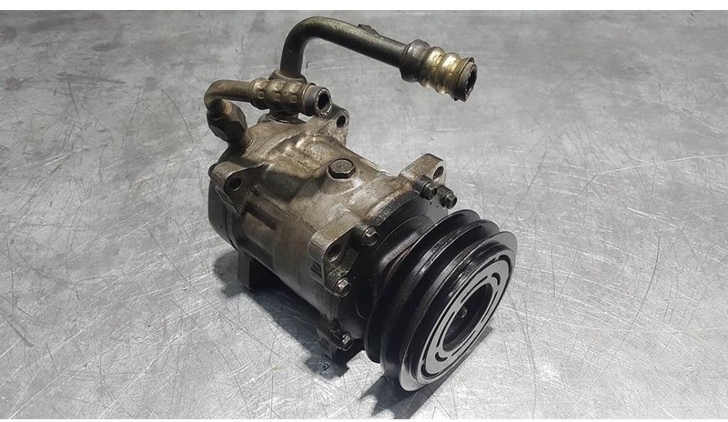SANDEN U4652 - Compressor/Kompressor/Aircopomp - Compresor de aire acondicionado para Maquinaria de construcción: foto 1 SANDEN U4652 - Compressor/Kompressor/Aircopomp - Compresor de aire acondicionado para Maquinaria de construcción: foto 1