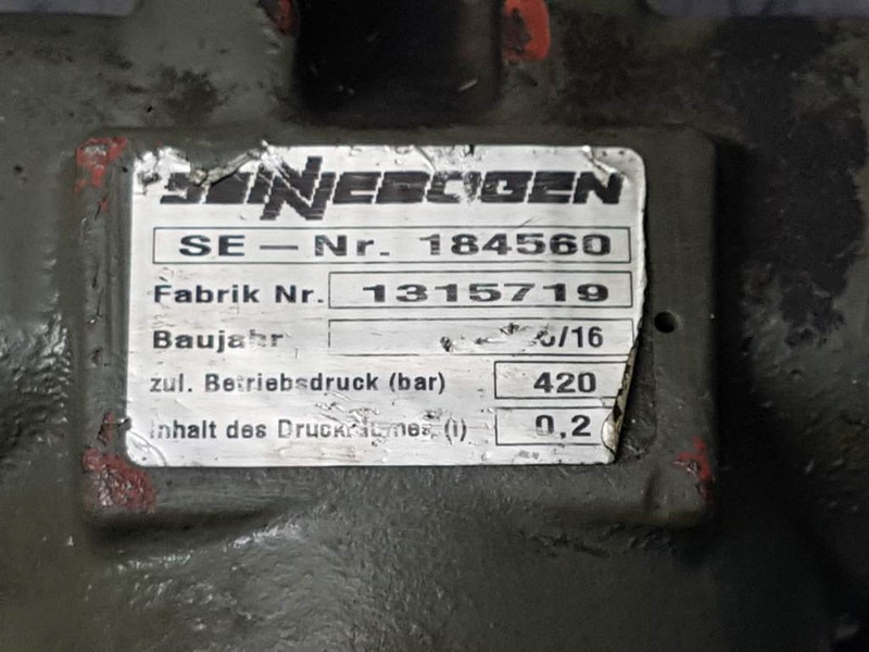 Sennebogen 184560 - 818 - Thermostat/Thermostaat - Hidráulica: foto 3 Sennebogen 184560 - 818 - Thermostat/Thermostaat - Hidráulica: foto 3