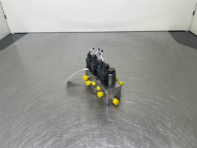 Sennebogen 835E-142529-Valve/Ventile/Ventiel - Hidráulica para Maquinaria de construcción: foto 2 Sennebogen 835E-142529-Valve/Ventile/Ventiel - Hidráulica para Maquinaria de construcción: foto 2