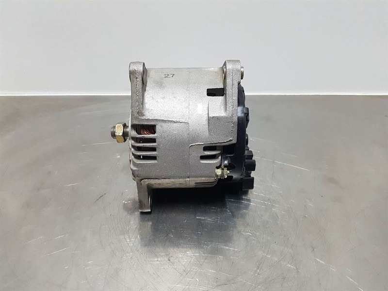 Terex Schaeff SKL873-28V 75A-Alternator/Lichtmaschine/Dynamo - Motor para Maquinaria de construcción: foto 3 Terex Schaeff SKL873-28V 75A-Alternator/Lichtmaschine/Dynamo - Motor para Maquinaria de construcción: foto 3