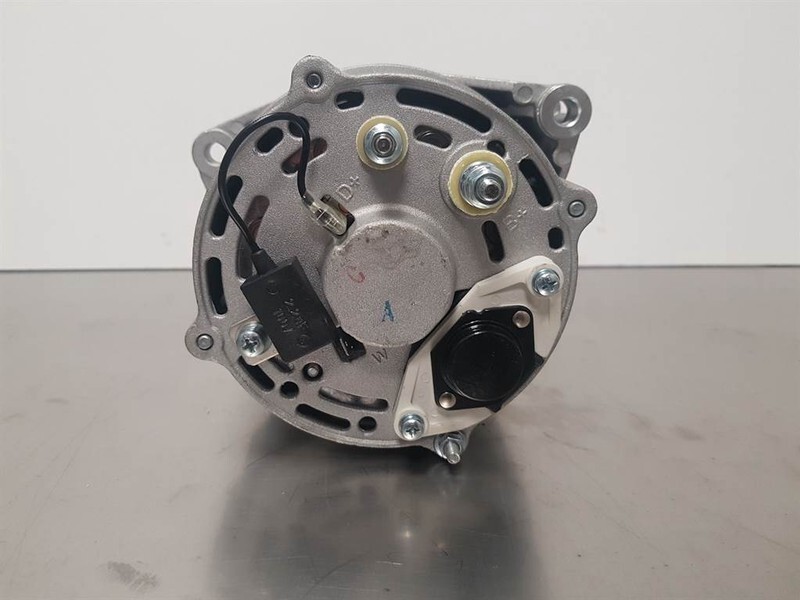 Terex Schaeff TL/SKL-5411663453/5411665234-14V 65A-Alternator - Motor para Maquinaria de construcción: foto 3 Terex Schaeff TL/SKL-5411663453/5411665234-14V 65A-Alternator - Motor para Maquinaria de construcción: foto 3