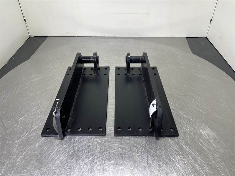 Terex TL/SKL/SKS - Adapter plate/Adapterplatte/Aanlasoor - Acoplamiento rápido para Maquinaria de construcción: foto 1 Terex TL/SKL/SKS - Adapter plate/Adapterplatte/Aanlasoor - Acoplamiento rápido para Maquinaria de construcción: foto 1