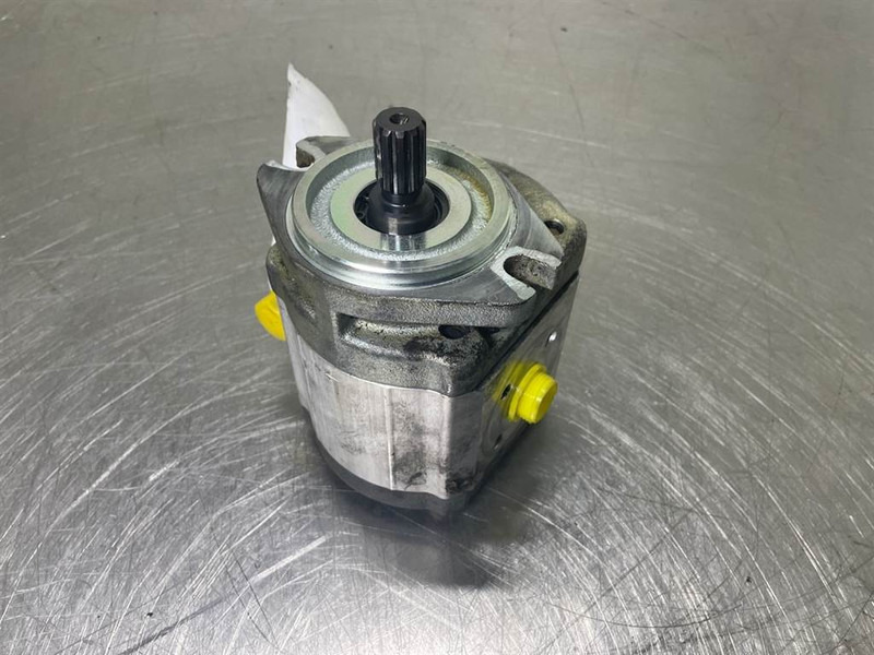 Volvo L35B-Haldex WP15A1-1830497-Gearpump/Zahnradpumpe - Hidráulica para Maquinaria de construcción: foto 1 Volvo L35B-Haldex WP15A1-1830497-Gearpump/Zahnradpumpe - Hidráulica para Maquinaria de construcción: foto 1