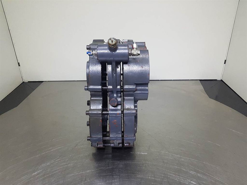ZF 4112430011F - Caja de cambios y piezas para Maquinaria de construcción: foto 2 ZF 4112430011F - Caja de cambios y piezas para Maquinaria de construcción: foto 2