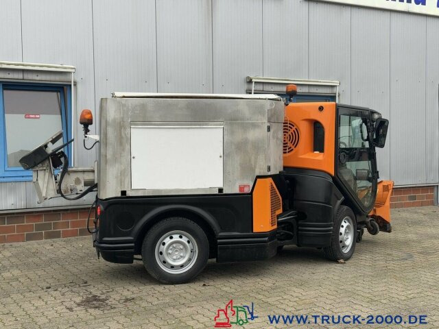 Nilfisk JungoJet3500 Winterdienst & Kehrmaschine - Barredora vial: foto 4 Nilfisk JungoJet3500 Winterdienst & Kehrmaschine - Barredora vial: foto 4