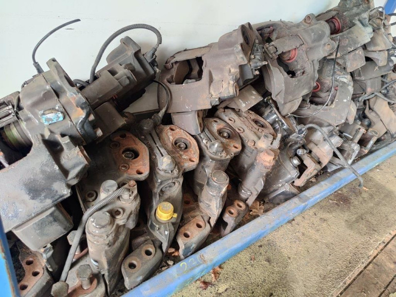 MAN Remklauwen / Brake calipers F2000 / TGA - Pinza de freno para Camión: foto 2 MAN Remklauwen / Brake calipers F2000 / TGA - Pinza de freno para Camión: foto 2