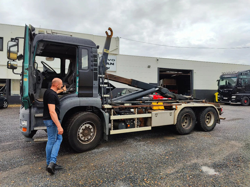 MAN TGA 26.350 6x4 Container AJK Euronorm 3 - Camión multibasculante: foto 5 MAN TGA 26.350 6x4 Container AJK Euronorm 3 - Camión multibasculante: foto 5