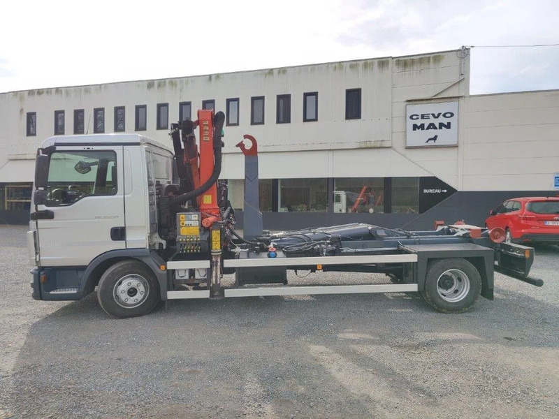 MAN TGL 12.250 Containersysteem met kraan Palfinger PK9001 + Remote - Camión multibasculante, Camión grúa: foto 5 MAN TGL 12.250 Containersysteem met kraan Palfinger PK9001 + Remote - Camión multibasculante, Camión grúa: foto 5