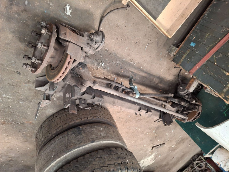 DAF CF 85.360 6X2 - Eje delantero: foto 4 DAF CF 85.360 6X2 - Eje delantero: foto 4
