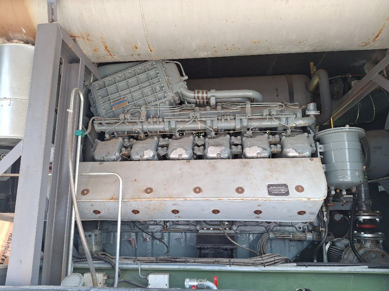 Deutz BA12M816U - Generador industriale: foto 3 Deutz BA12M816U - Generador industriale: foto 3