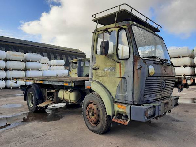 Mercedes-Benz 1213 - Camión caja abierta: foto 2 Mercedes-Benz 1213 - Camión caja abierta: foto 2