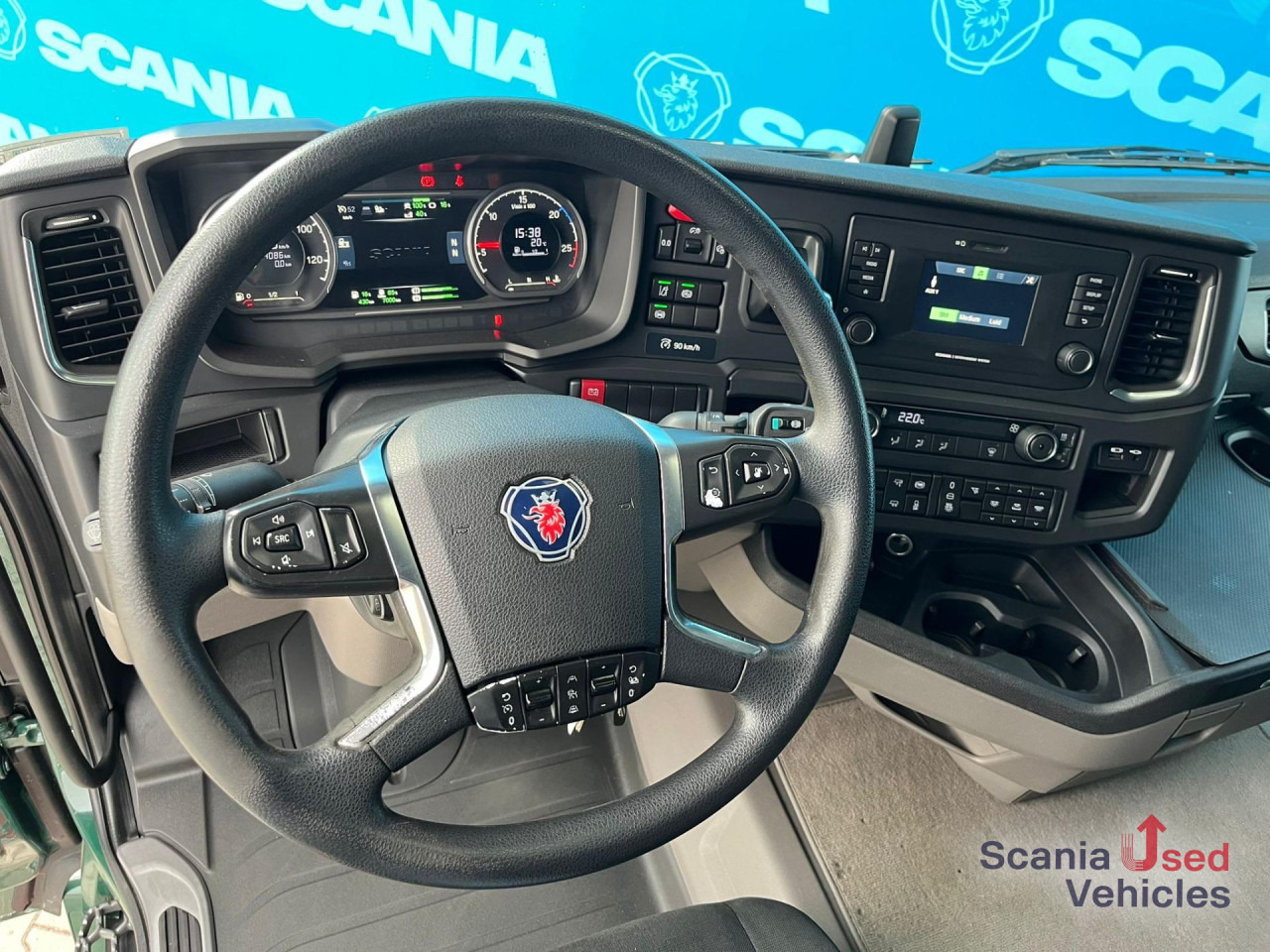 SCANIA R 410 A4x2NA RETARDER ADR FL LED ACC - Cabeza tractora: foto 3 SCANIA R 410 A4x2NA RETARDER ADR FL LED ACC - Cabeza tractora: foto 3