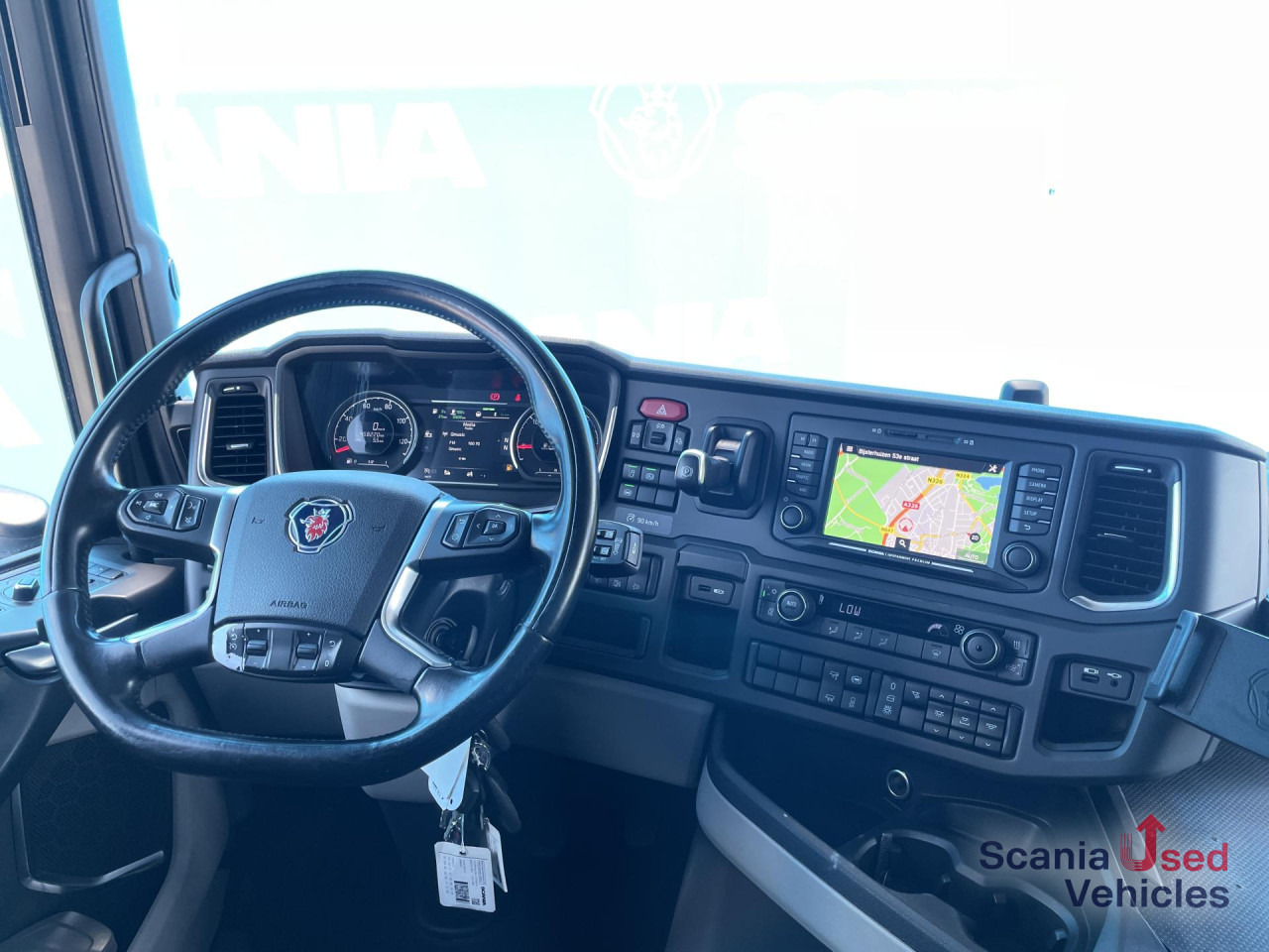 SCANIA R 410 A4x2NA RETARDER LED NAVI - Cabeza tractora: foto 2 SCANIA R 410 A4x2NA RETARDER LED NAVI - Cabeza tractora: foto 2