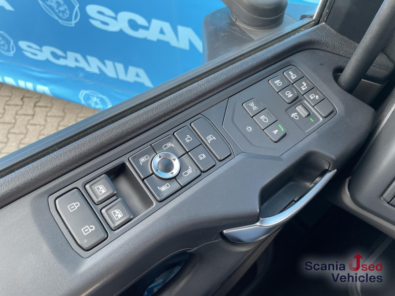 SCANIA R 450 A4x2NB RETARDER DIFF-L FULL AIR 8T ACC - Cabeza tractora: foto 5 SCANIA R 450 A4x2NB RETARDER DIFF-L FULL AIR 8T ACC - Cabeza tractora: foto 5