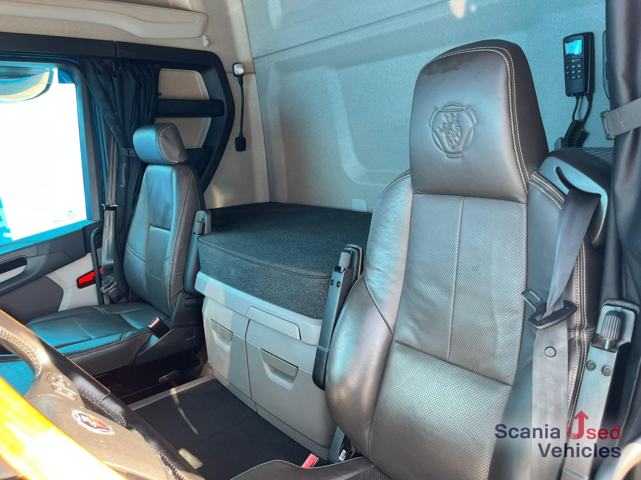 SCANIA R 500 A4x2NB DIFF LOCK RETARDER FULL AIR 8T HYDRO - Cabeza tractora: foto 5 SCANIA R 500 A4x2NB DIFF LOCK RETARDER FULL AIR 8T HYDRO - Cabeza tractora: foto 5