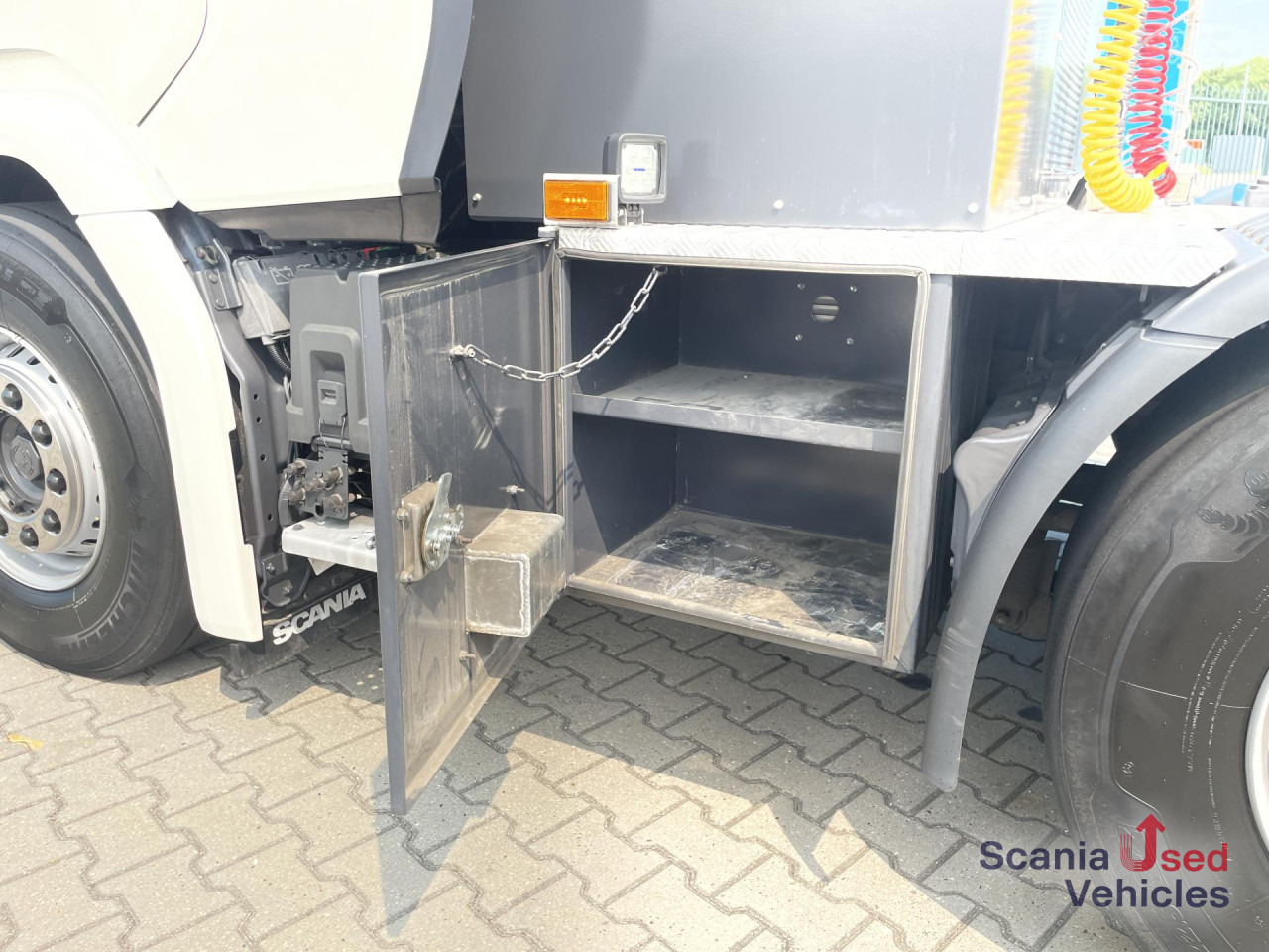 SCANIA S 540 A8x4/4NB RETARDER SCHWERLAST 100T - Cabeza tractora: foto 3 SCANIA S 540 A8x4/4NB RETARDER SCHWERLAST 100T - Cabeza tractora: foto 3