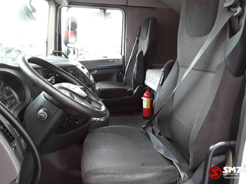 Foto del interior 1: Cabeza tractora DAF XF 510 intarder 2 tanks