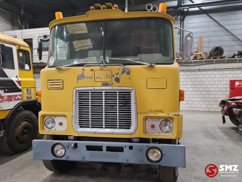MACK F 700 francais/french - Cabeza tractora: foto 2 MACK F 700 francais/french - Cabeza tractora: foto 2