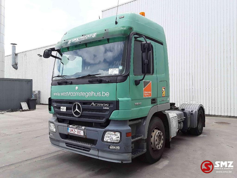 Mercedes-Benz Actros 1844 3 pedal belg truck top shape - Cabeza tractora: foto 3 Mercedes-Benz Actros 1844 3 pedal belg truck top shape - Cabeza tractora: foto 3