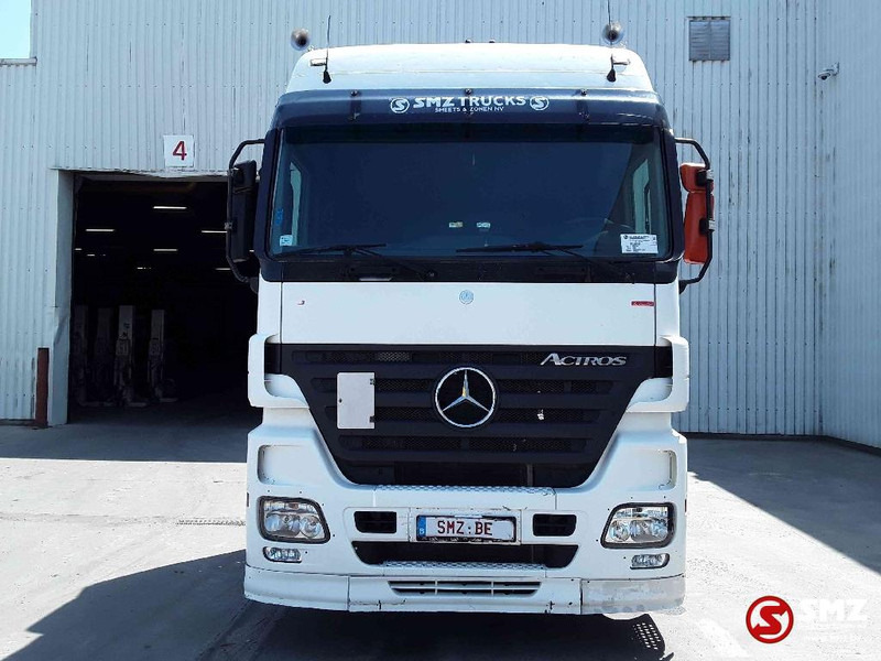 Mercedes-Benz Actros 1846 retarder 2 tanks 3 pedal - Cabeza tractora: foto 2 Mercedes-Benz Actros 1846 retarder 2 tanks 3 pedal - Cabeza tractora: foto 2
