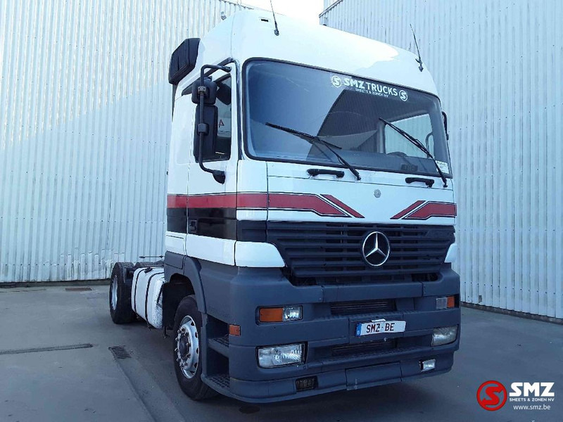 Mercedes-Benz Actros 1853 - Cabeza tractora: foto 1 Mercedes-Benz Actros 1853 - Cabeza tractora: foto 1