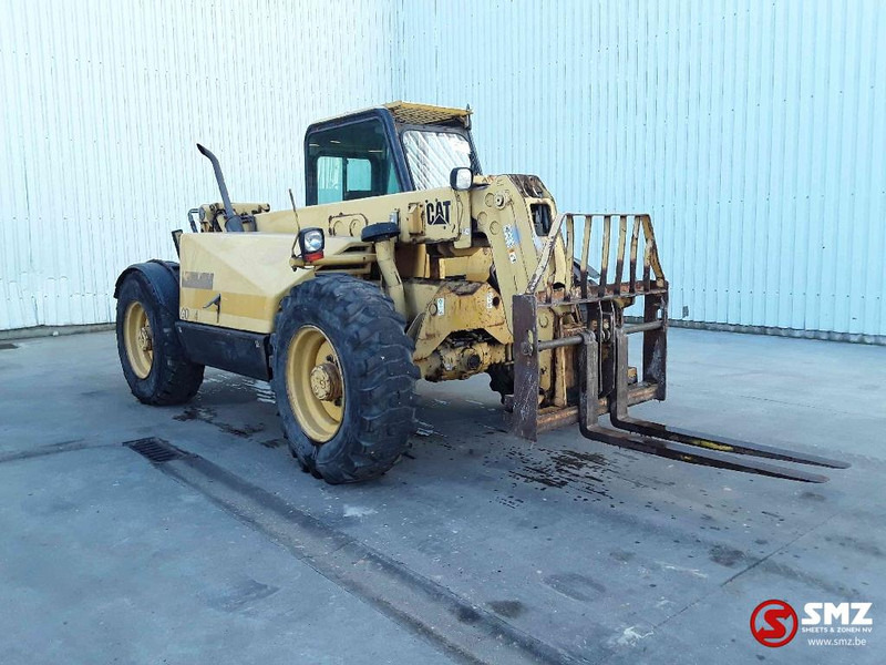 Caterpillar TH 62 - Manipulador telescópico: foto 1 Caterpillar TH 62 - Manipulador telescópico: foto 1