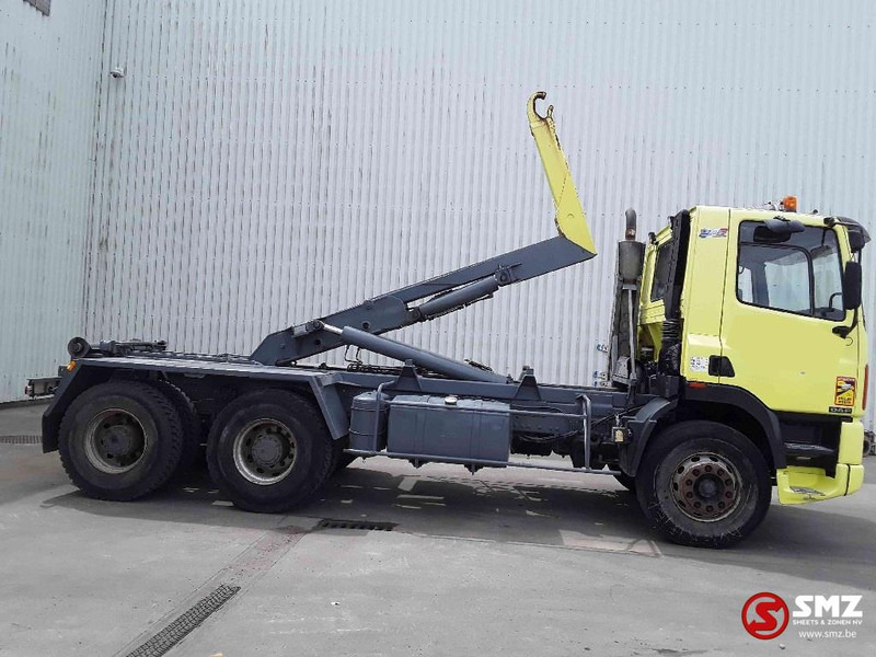 DAF 85 CF manual engine TOP - Camión portacontenedore/ Intercambiable: foto 4 DAF 85 CF manual engine TOP - Camión portacontenedore/ Intercambiable: foto 4