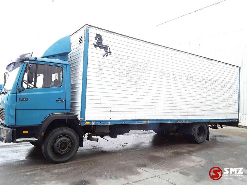 Mercedes-Benz 1317 - Camión transporte de ganado: foto 5 Mercedes-Benz 1317 - Camión transporte de ganado: foto 5