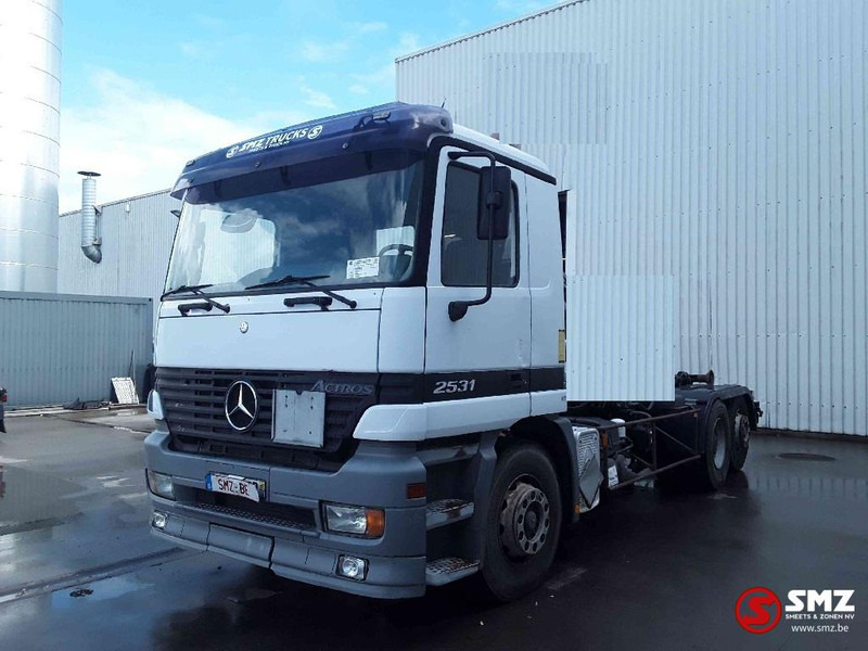 Mercedes-Benz Actros 2531 francais - Camión chasis: foto 3 Mercedes-Benz Actros 2531 francais - Camión chasis: foto 3
