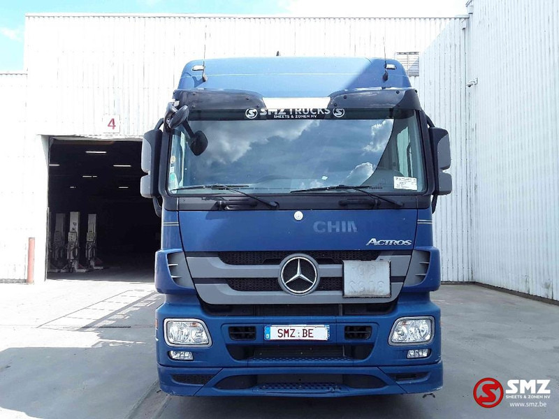 Mercedes-Benz Actros 2536 12400 l chemie tank - Camión cisterna: foto 2 Mercedes-Benz Actros 2536 12400 l chemie tank - Camión cisterna: foto 2