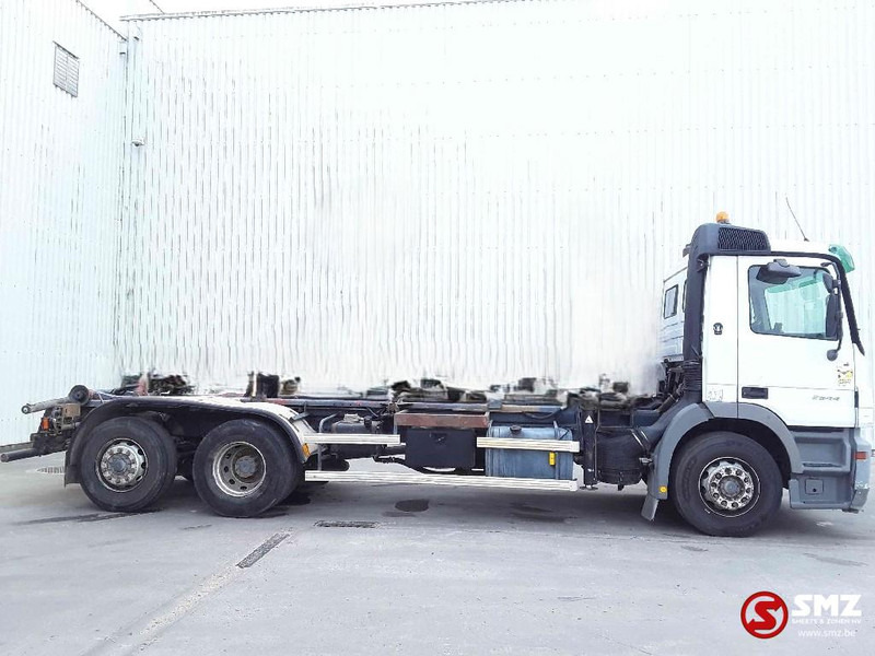 Mercedes-Benz Actros 2544 Eps Retarder - Camión chasis: foto 4 Mercedes-Benz Actros 2544 Eps Retarder - Camión chasis: foto 4