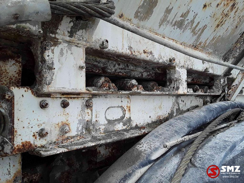 Camión bomba de hormigón Mercedes-Benz Actros 3335 6x6 88000km manual: foto 12