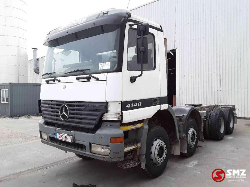 Mercedes-Benz Actros 4140 manual - Camión chasis: foto 3 Mercedes-Benz Actros 4140 manual - Camión chasis: foto 3